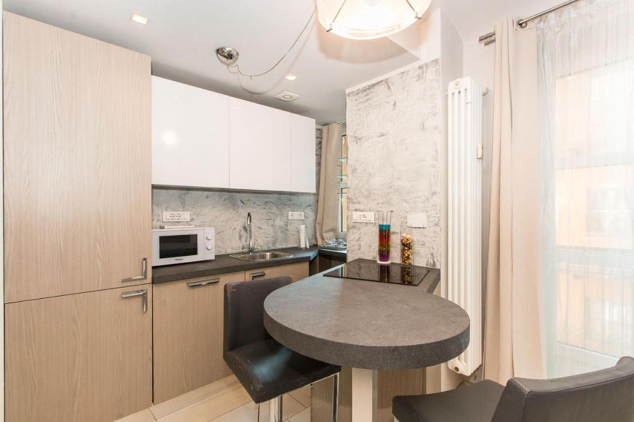 Corso Vittorio & Valentino Bright Studio Apartment Torino Exterior foto