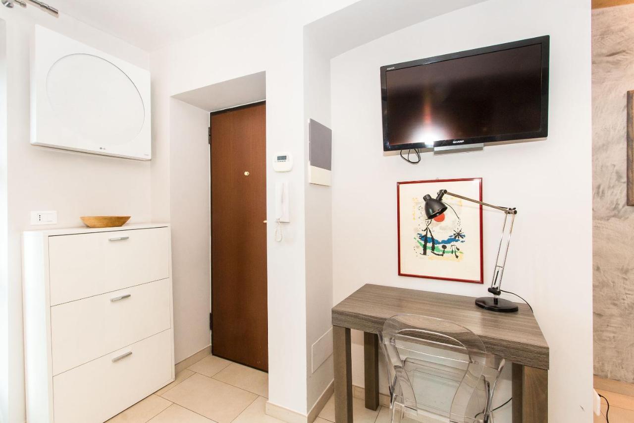 Corso Vittorio & Valentino Bright Studio Apartment Torino Exterior foto
