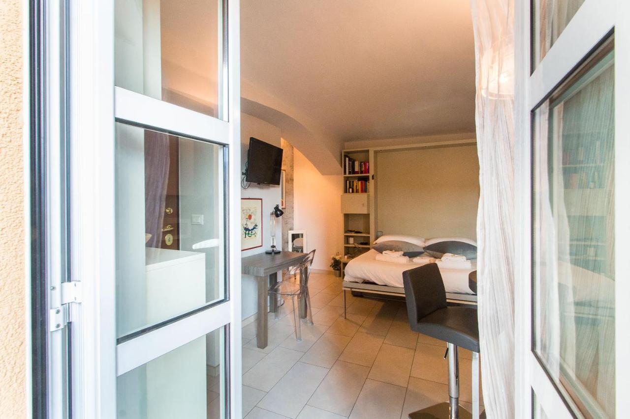 Corso Vittorio & Valentino Bright Studio Apartment Torino Exterior foto