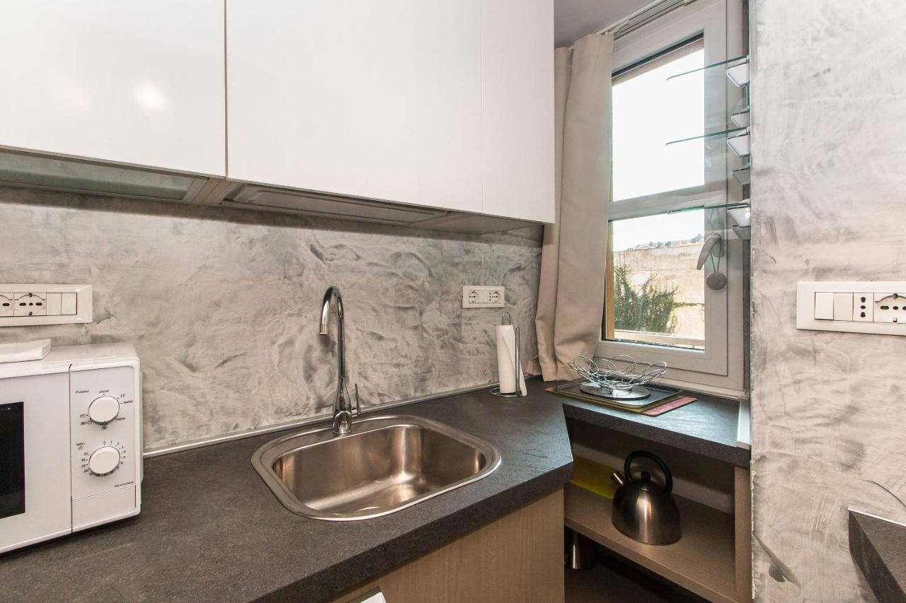 Corso Vittorio & Valentino Bright Studio Apartment Torino Exterior foto